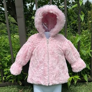 NWOT Pistachio Pink Fur Hooded Winter Coat Size 18M